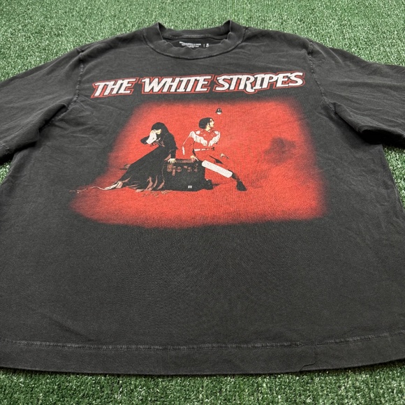 The White Stripes T Shirt Men's Size M Black Boxy Cropped Short Sleeve AF - Picture 2 of 8